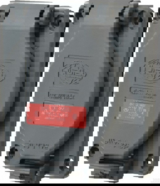 480 VAC, 30 Amp, L16-30R NEMA, Self Grounding Receptacle